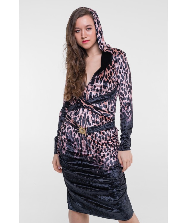 Платье бархатное с леопардовым принтом